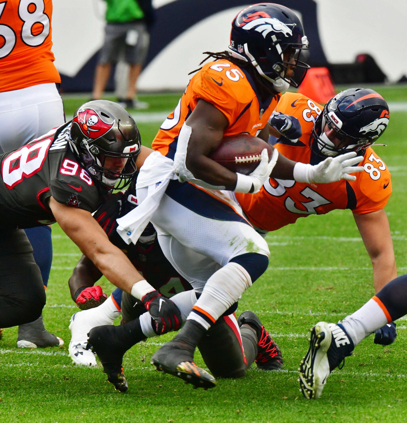 092820-s-broncos 29.JPG